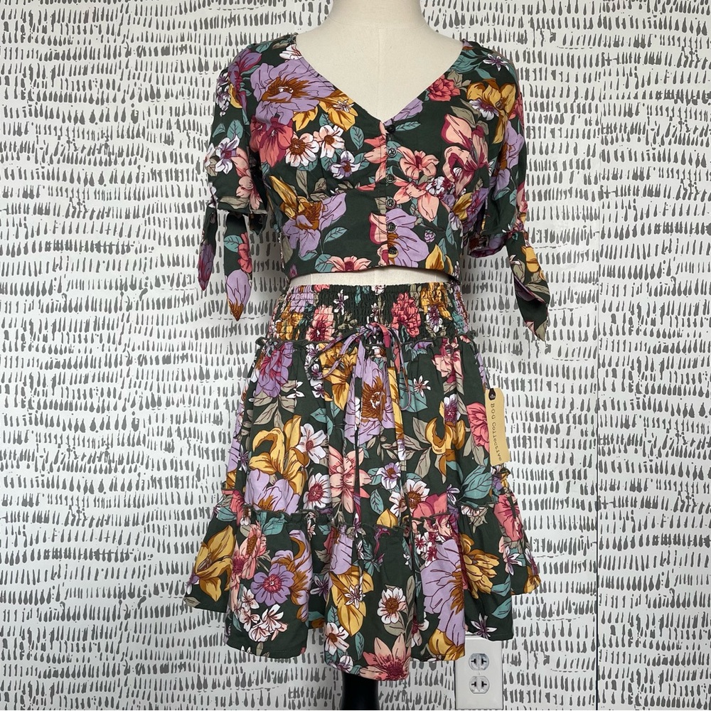B.O.G. Collective Skirt Crop Top Summer Vacation Floral Set Size M Medium NWT